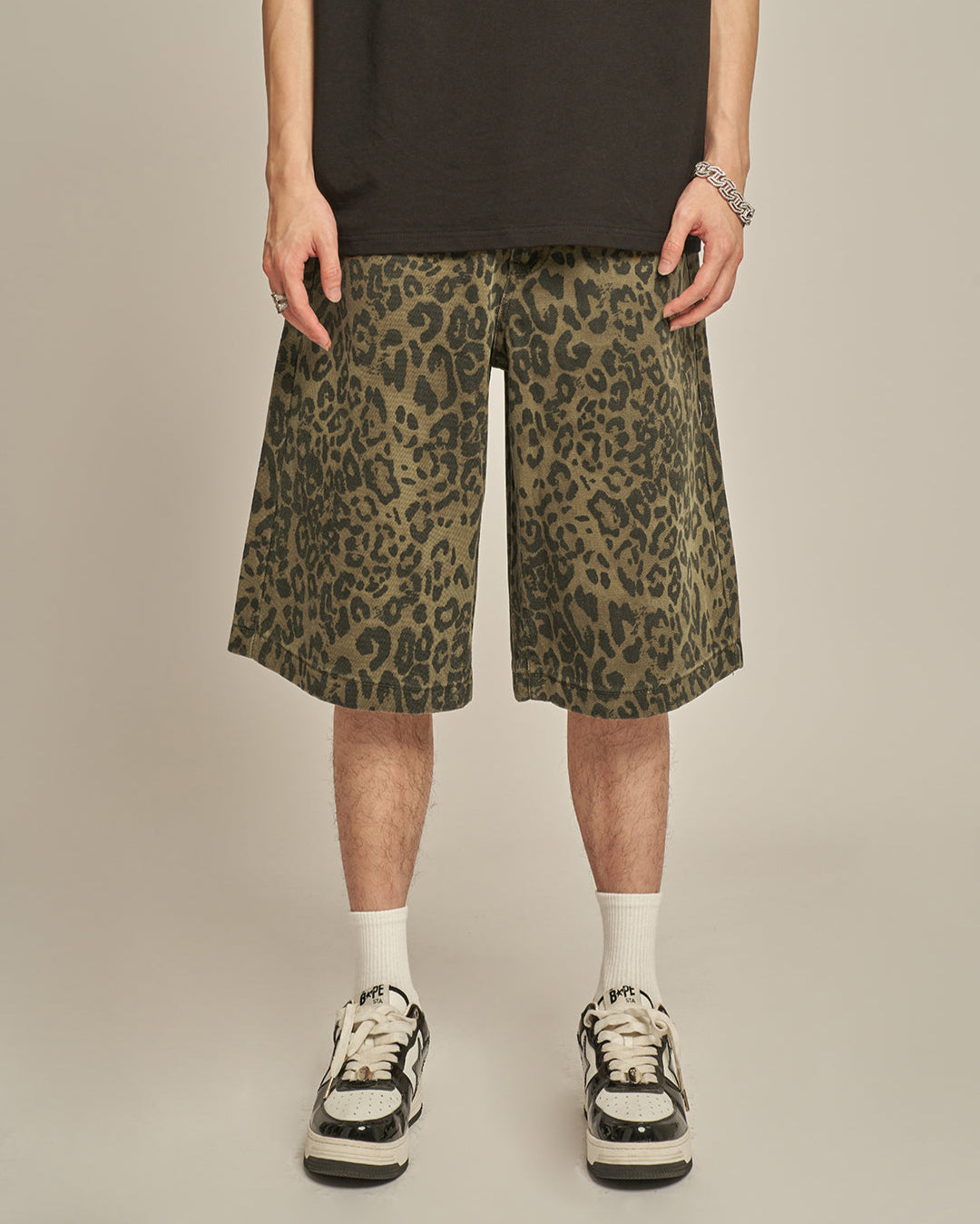 Leo Relaxed Shorts