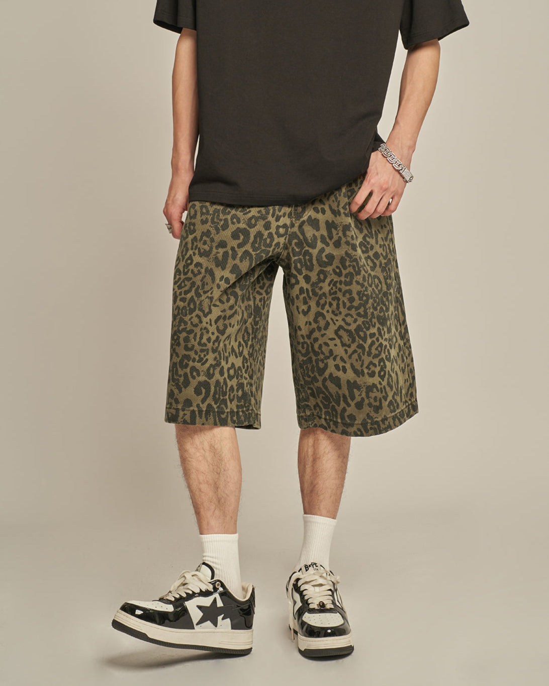 Leo Relaxed Shorts