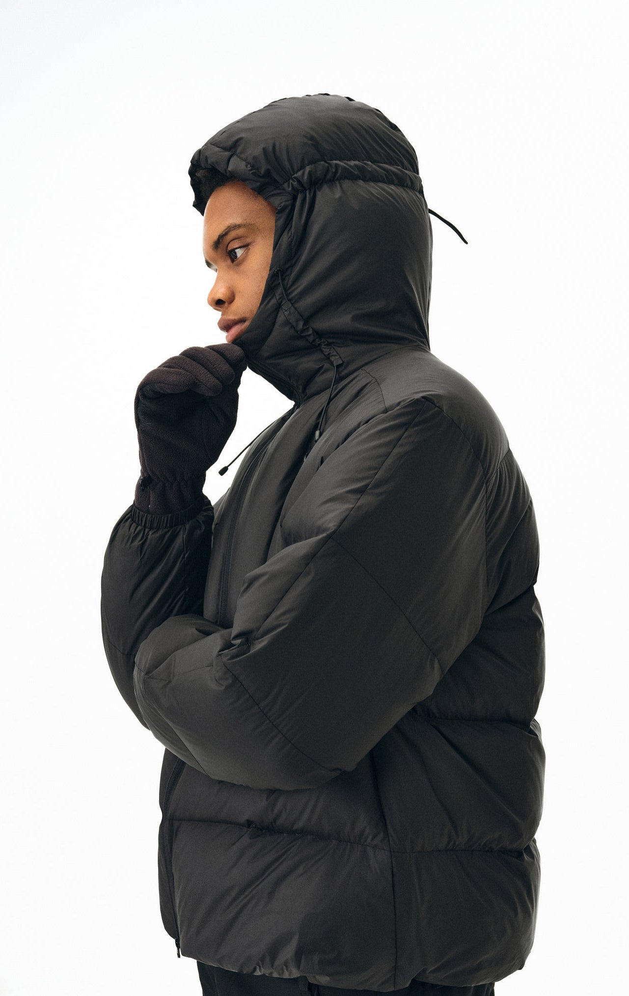 Schwarze isolierte Winterjacke