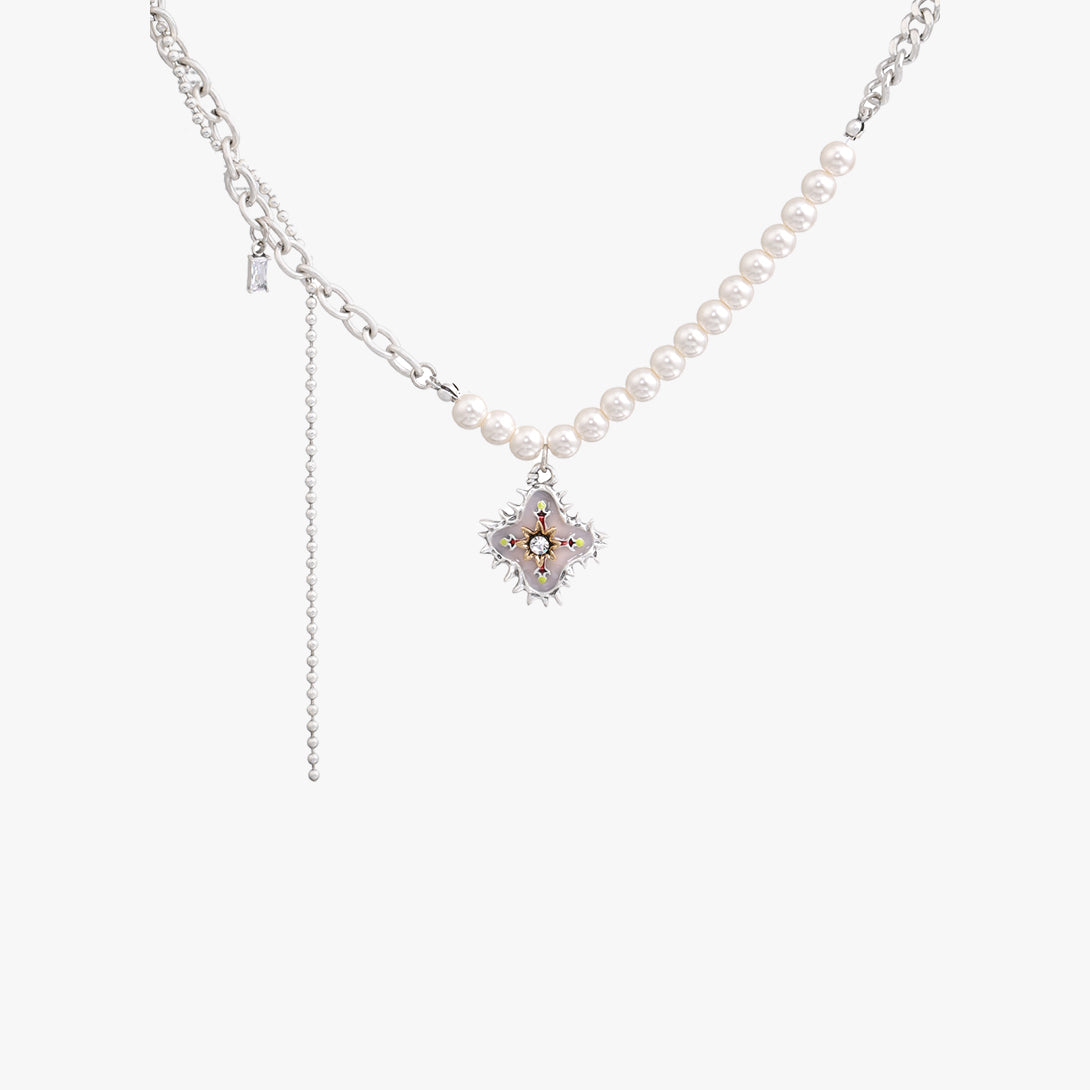 Pearl Clover Necklace