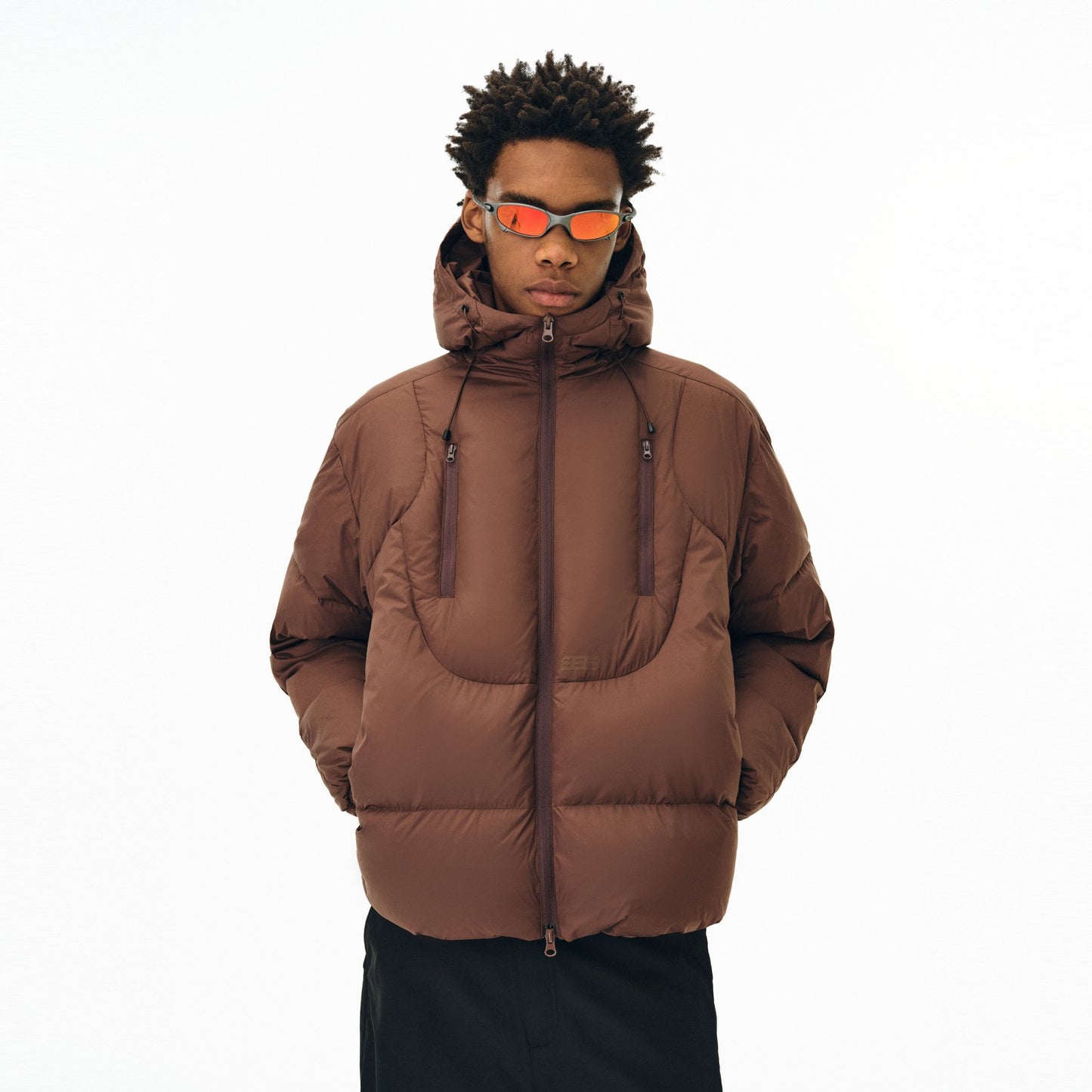 Schwarze isolierte Winterjacke