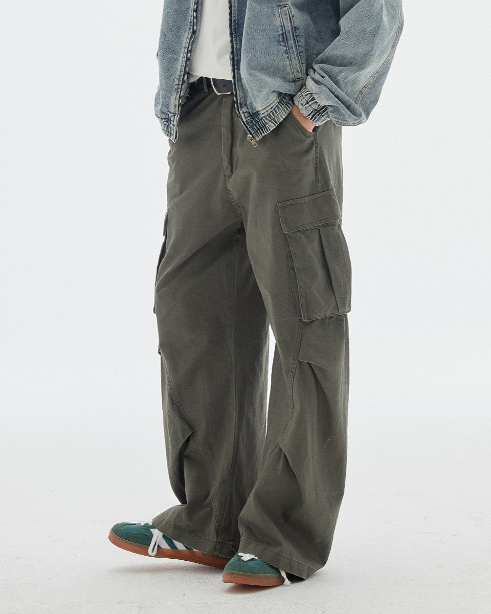 Pleated Cargo Pants