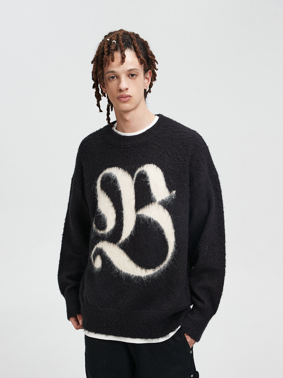 Flauschige Strickpullover