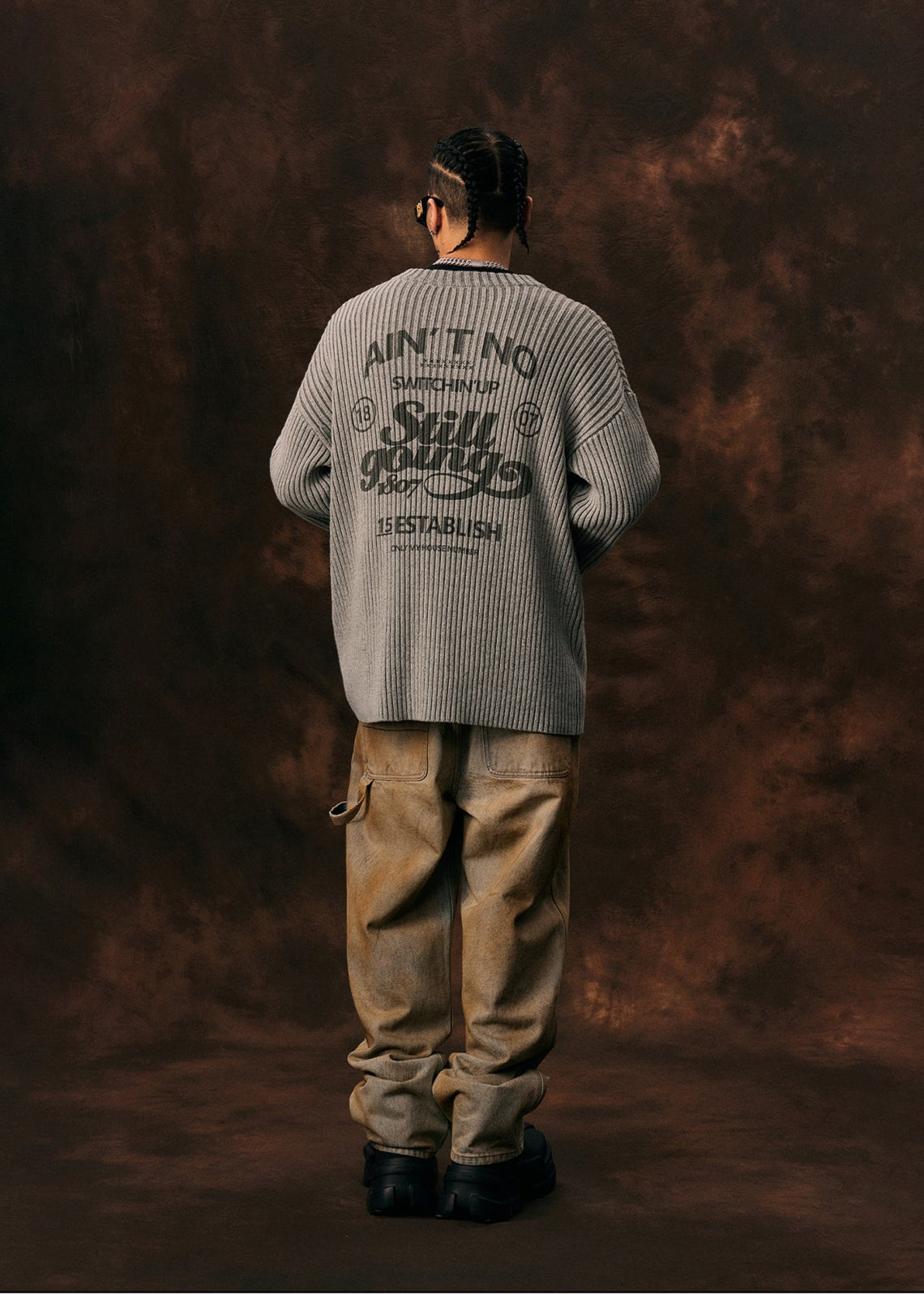 Klassische Rippstrickpullover