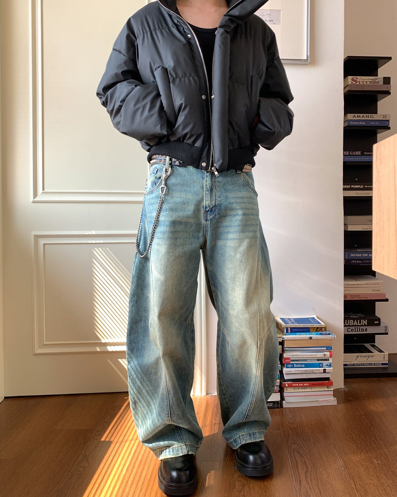 Wavecut Curve Pants