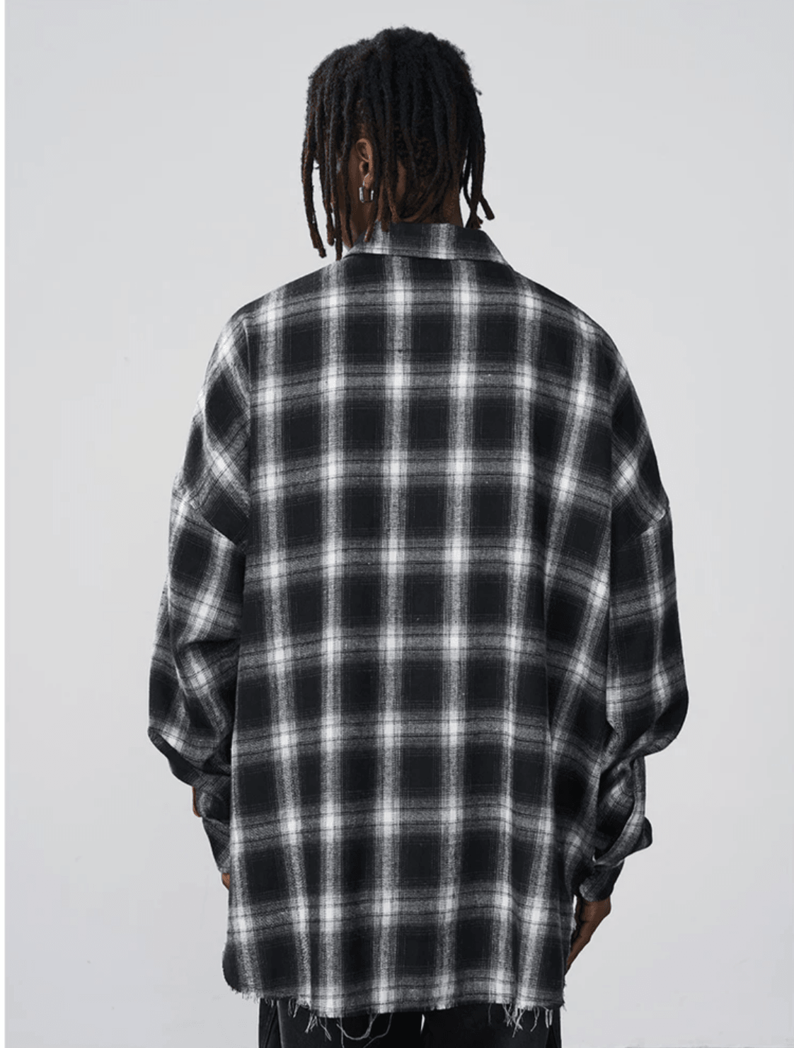 Silhouette Loose Plaid Shirt - VONVATCH